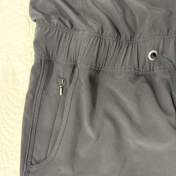 Patagonia / Black Sleeveless Jumpsuit / women’s / Size XS. - Picture 9 of 12